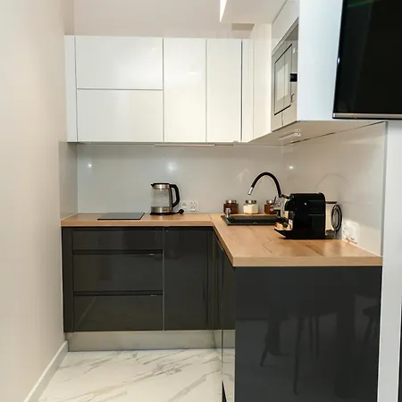 Apartamenty Cicha - Bezplatny Parking Krynica-Zdrój Exterior foto