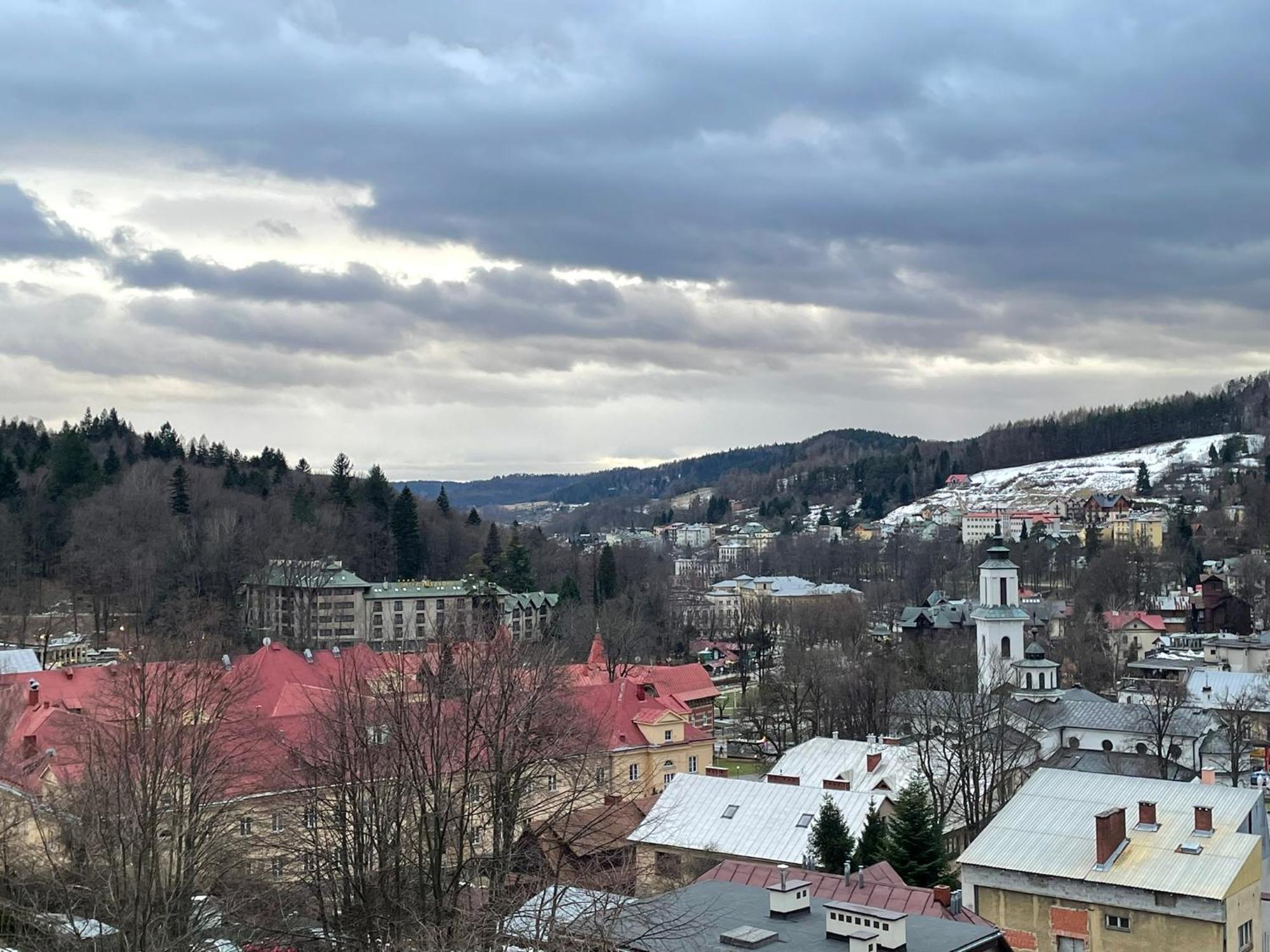Apartment Cicha - Bezplatny Parking Krynica-Zdrój